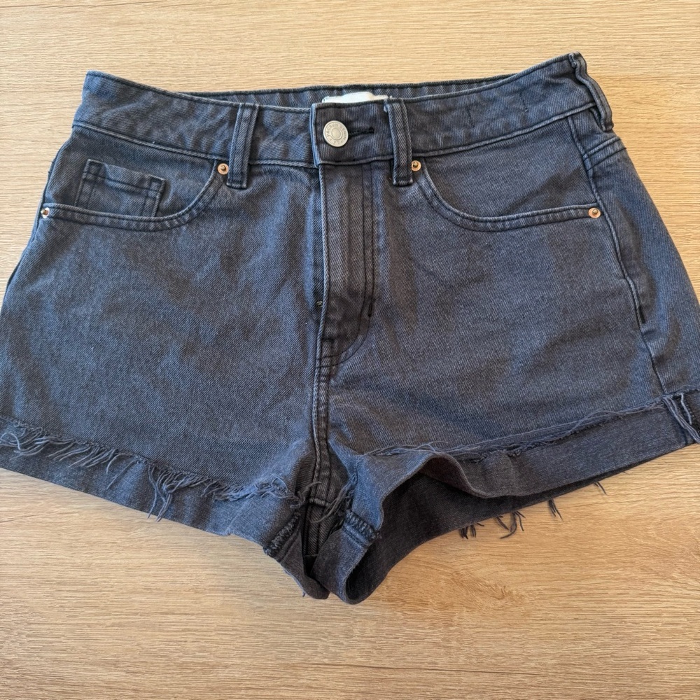 Pacific Sunwear Black Jean Shorts High-Rise Frayed Hem